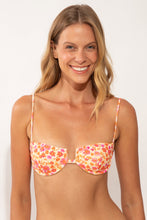 Cargar imagen en el visor de la galería, Gallery: Rio De Sol Haut Top Ditsy-Butter Juliette
