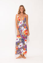 Cargar imagen en el visor de la galería, Model Front: Rio De Sol Vêtement De Plage Garden-Flower Saida Yara
