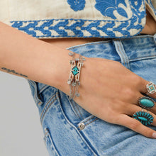 Cargar imagen en el visor de la galería, Image 03: Hipanema Bracelet Silver Hatchee Hipanema
