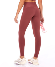 Cargar imagen en el visor de la galería, Model Back: Alto Giro Fitness Bas Legging Bodytex Ii Com Laser E Fusao Marrom Mahogany

