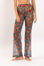 Cargar imagen en el visor de la galería, Gallery: Rio De Sol Pantalon De Plage Luma Pants Lana
