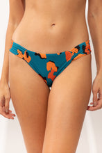 Cargar imagen en el visor de la galería, Gallery: Rio De Sol Bas Bottom Luma Baobi
