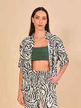 Cargar imagen en el visor de la galería, Gallery: Uv Line Chemise Shirt Copa Fauna Upf50+
