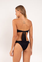 Cargar imagen en el visor de la galería, Model Back: Rio De Sol Ensemble Set Malibu-Black Mavi Baobi
