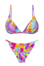 Cargar imagen en el visor de la galería, Product Front: Rio De Sol Ensemble Set Dreams Tri-Fixo Cheeky-Fixa
