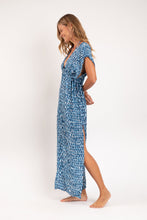 Cargar imagen en el visor de la galería, Image 03: Rio De Sol Vêtement De Plage Chuva Long Dress Soleil
