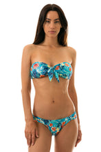 Cargar imagen en el visor de la galería, Model Front: Rio De Sol Bas Bottom Isla Band Comfort
