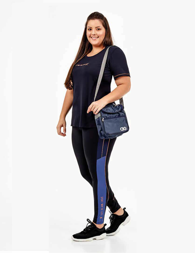Model Front: Alto Giro Fitness Ensemble / Look Athletic As You Are