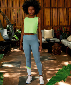 Image 02: Alto Giro Fitness Haut Regata Skin Fit Cropped Refletivo Verde Sharp