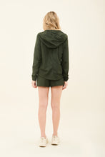 Cargar imagen en el visor de la galería, Bag-Foldable Windbreaker Jacket Verde Militar
