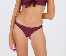 Cargar imagen en el visor de la galería, Bottom Barolo Nice-Fio
