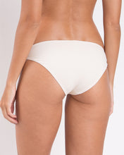 Cargar imagen en el visor de la galería, Bottom Malibu-Natural Essential-Comfy
