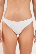 Cargar imagen en el visor de la galería, Bottom Sand-White Essential-Comfy
