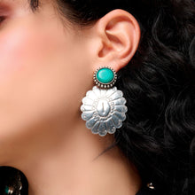 Cargar imagen en el visor de la galería, Earrings Myrthda Silver Hipanema
