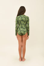 Cargar imagen en el visor de la galería, Girl Macae Folhagem Verde UPF50+
