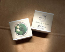 Cargar imagen en el visor de la galería, Image 04: Monoï Royal Solaire Savon Creme De Tamanu By Anoea Bora Bora
