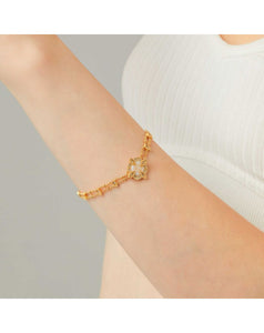 Nectar White Bracelet