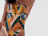 Cargar y reproducir el video en el visor de la galería, Video: Rio De Sol Une Pièce El-Arco Ella
