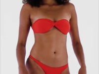 Cargar y reproducir el video en el visor de la galería, Video: Rio De Sol Haut Top Rouge Twist
