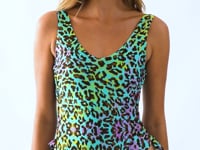 Cargar y reproducir el video en el visor de la galería, Video: Rio De Sol Une Pièce Morumbi Zoe
