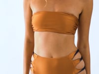 Cargar y reproducir el video en el visor de la galería, Video: Rio De Sol Bas Bottom Nocciola High-Waist-Spin
