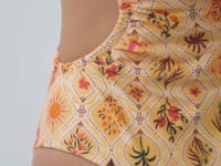 Cargar y reproducir el video en el visor de la galería, Video: Rio De Sol Une Pièce Mosaico Maeve
