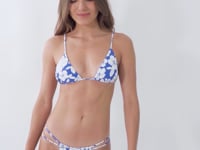 Cargar y reproducir el video en el visor de la galería, Video: Wednesday In Hawaii By Rio De Sol Haut Top Pua-Pacifica Ana
