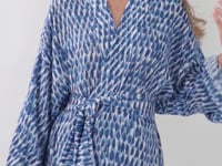 Cargar y reproducir el video en el visor de la galería, Video: Rio De Sol Robe De Plage Chuva Kimono
