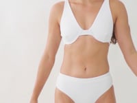 Cargar y reproducir el video en el visor de la galería, Video: Rio De Sol Haut Top Sand-White Chantal
