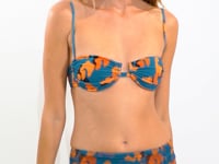 Cargar y reproducir el video en el visor de la galería, Video: Rio De Sol Jupe De Page Luma Mini Skirt Ruched
