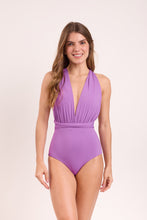 Cargar imagen en el visor de la galería, Model Front: Rio De Sol Une Pièce Bio-Floreira Marina
