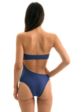 Cargar imagen en el visor de la galería, Model Back: Rio De Sol Une Pièce Body Kiwanda Denim Rio
