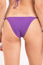 Cargar imagen en el visor de la galería, Image 07: Rio De Sol Bas Bottom Amuleto Lacinho
