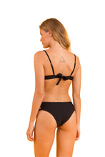Cargar imagen en el visor de la galería, Model Back: Rio De Sol Bas Bottom Bora-Black Madrid-Trio

