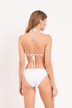 Cargar imagen en el visor de la galería, Model Back: Rio De Sol Bas Bottom Bora-White Essential-Comfy
