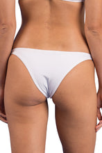 Cargar imagen en el visor de la galería, Image 07: Rio De Sol Bas Bottom Bora-White Leblon
