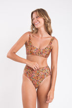 Cargar imagen en el visor de la galería, Image 06: Rio De Sol Bas Bottom Bouquet Hotpants
