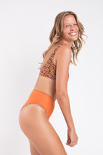 Cargar imagen en el visor de la galería, Image 10: Rio De Sol Bas Bottom Bouquet Hotpants
