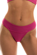 Cargar imagen en el visor de la galería, Gallery: Rio De Sol Bas Bottom Cloque Lichia Tri Cos
