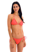 Cargar imagen en el visor de la galería, Model Front: Rio De Sol Bas Bottom Dots-Tabata Frufru
