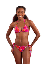 Cargar imagen en el visor de la galería, Model Front: Rio De Sol Bas Bottom Flavors Ibiza-Comfy
