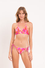 Cargar imagen en el visor de la galería, Model Front: Rio De Sol Bas Bottom Joyful Ibiza-Comfy
