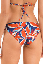 Cargar imagen en el visor de la galería, Image 07: Rio De Sol Bas Bottom Leaves Essential-Comfy
