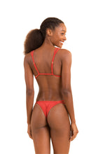 Cargar imagen en el visor de la galería, Model Back: Rio De Sol Bas Bottom Malibu-Chili Mini-Duo
