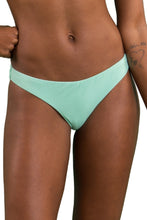 Cargar imagen en el visor de la galería, Gallery: Rio De Sol Bas Bottom Malibu-Menta Essential
