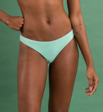 Cargar imagen en el visor de la galería, Image 09: Rio De Sol Bas Bottom Malibu-Menta Essential
