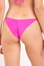 Cargar imagen en el visor de la galería, Image 07: Rio De Sol Bas Bottom Malibu-Rosa Cheeky-Tie
