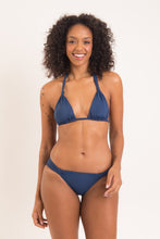 Cargar imagen en el visor de la galería, Model Front: Rio De Sol Bas Bottom Navy Mel-Comfy
