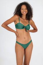 Cargar imagen en el visor de la galería, Model Front: Rio De Sol Bas Bottom Palace Essential
