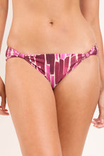Cargar imagen en el visor de la galería, Gallery: Rio De Sol Bas Bottom Shade Mel
